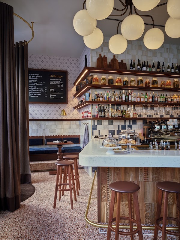 Josefa Bar & Coffee 1
