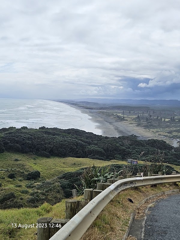 Muriwai Beach Scenic Roadside Lookout 4
