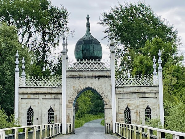 Dromana gate