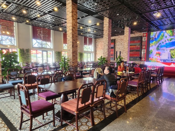 BUFFET Nhà hàng Vân Sam Sapa 3