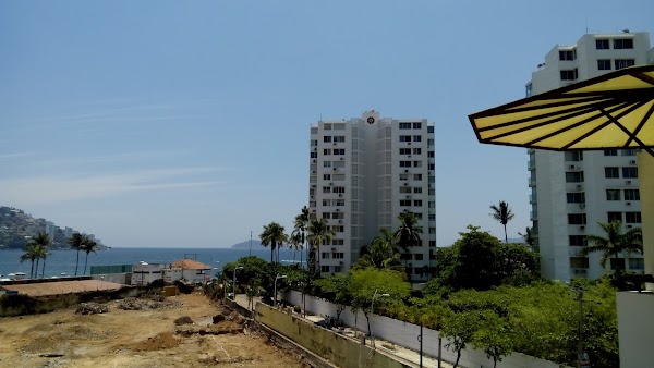 El Hotelito 1