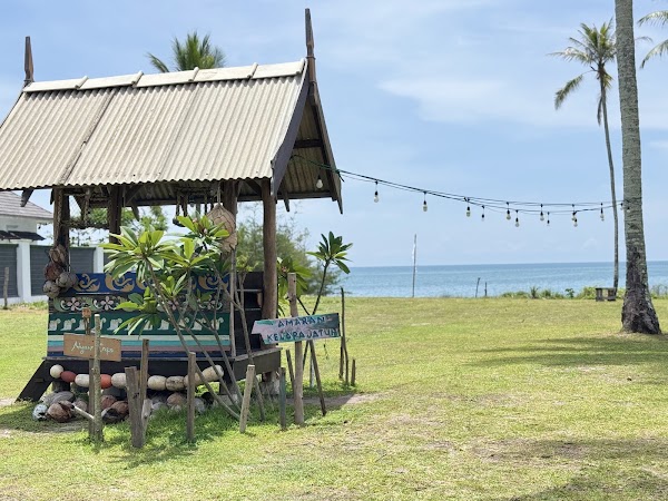 Nyiur Pantai Sauh 3