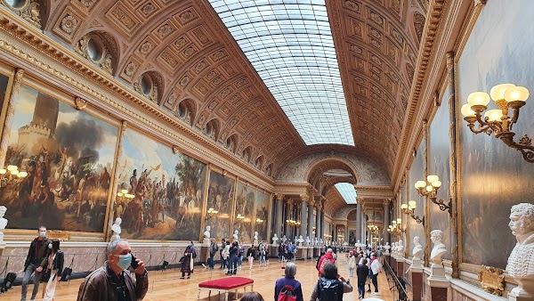 Hall of Mirrors 4