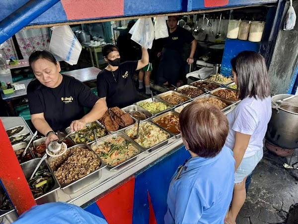 Aling Sosing's