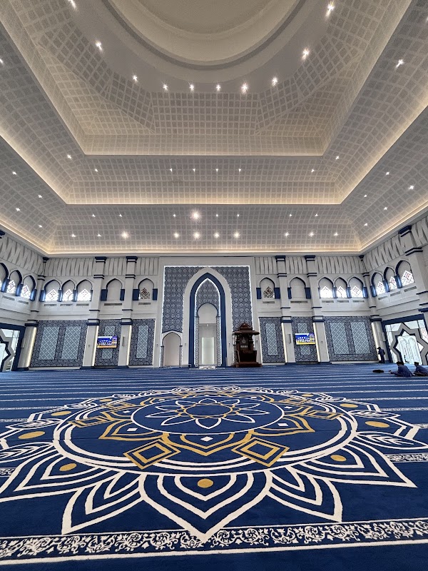 Masjid Agung Raja Hamidah Kota Batam 4