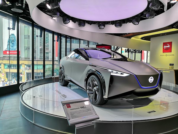 Nissan Crossing 3