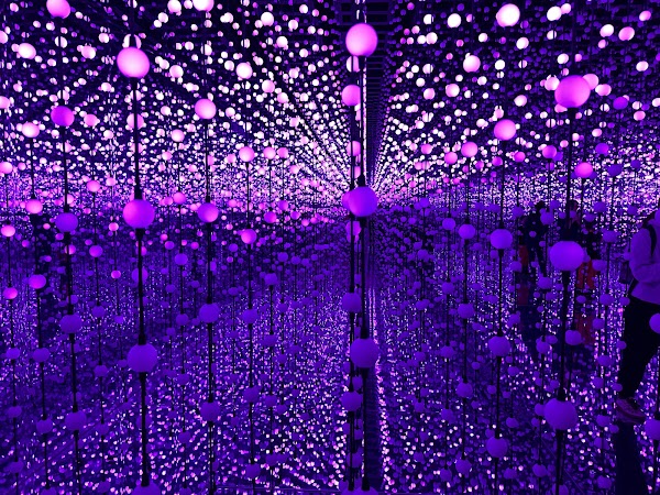 Bubble Planet: An Immersive Experience in Montreal 5