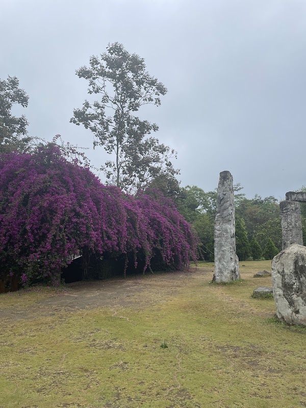Stonehenge Yogyakarta 5