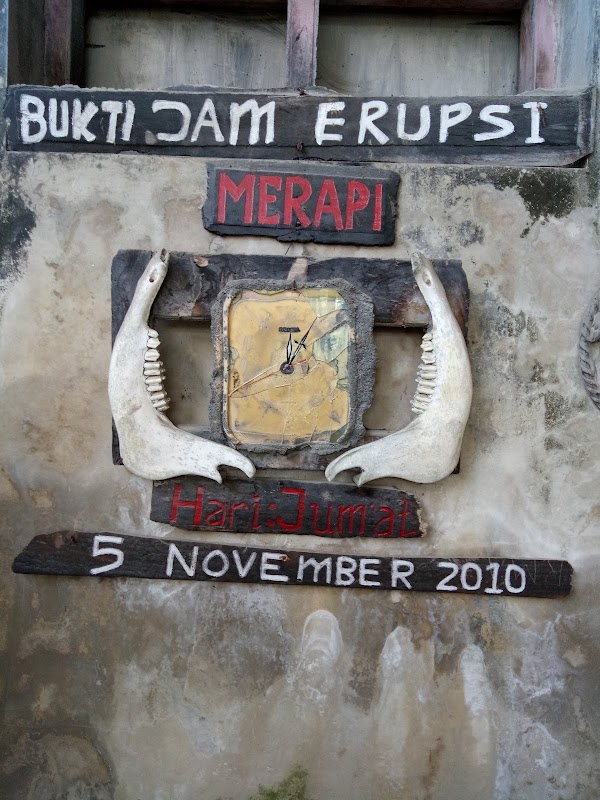 Stonehenge Yogyakarta 2