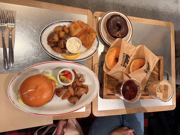 Higuma Doughnuts × Coffee Wrights Omotesando 4