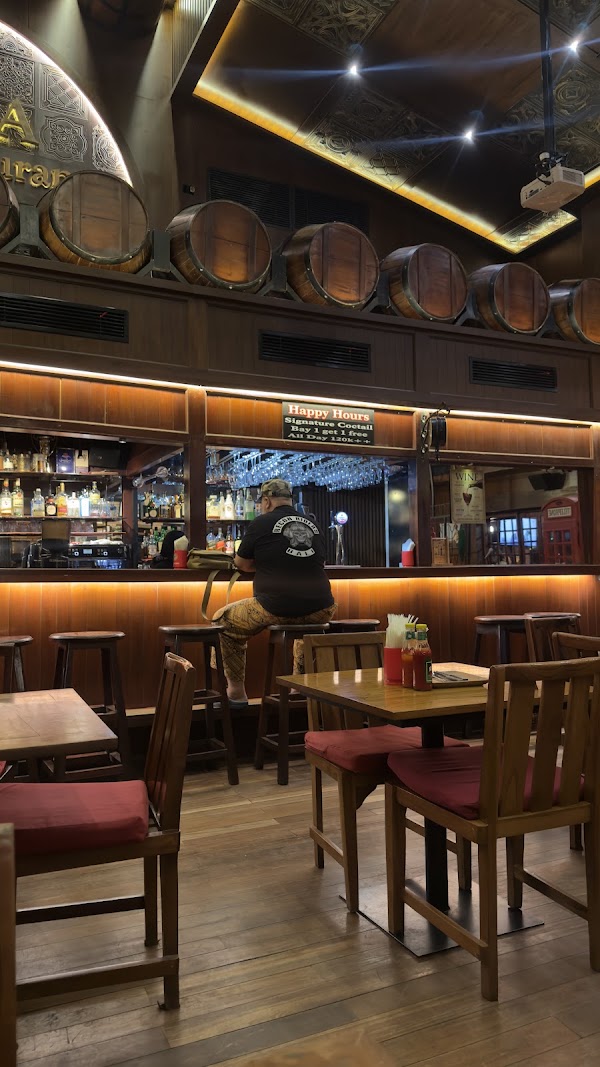 Arena Pub & Restaurant 2