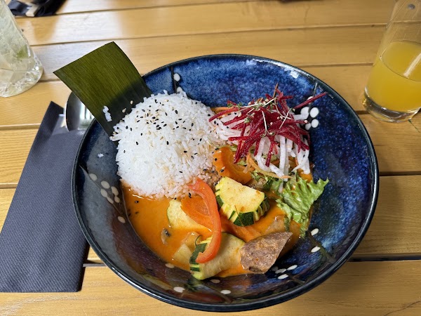 Ginya Veganes Restaurant 4