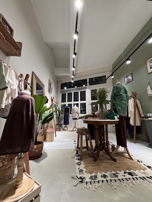 The Sui Store 4