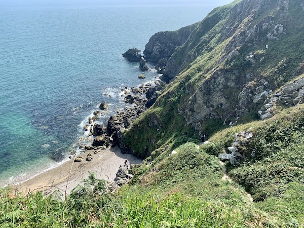 A Tiny Hidden Beach 4