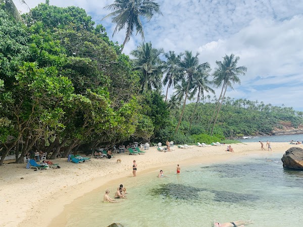Secret Beach Mirissa 5