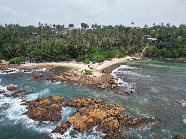 Secret Beach Mirissa 4