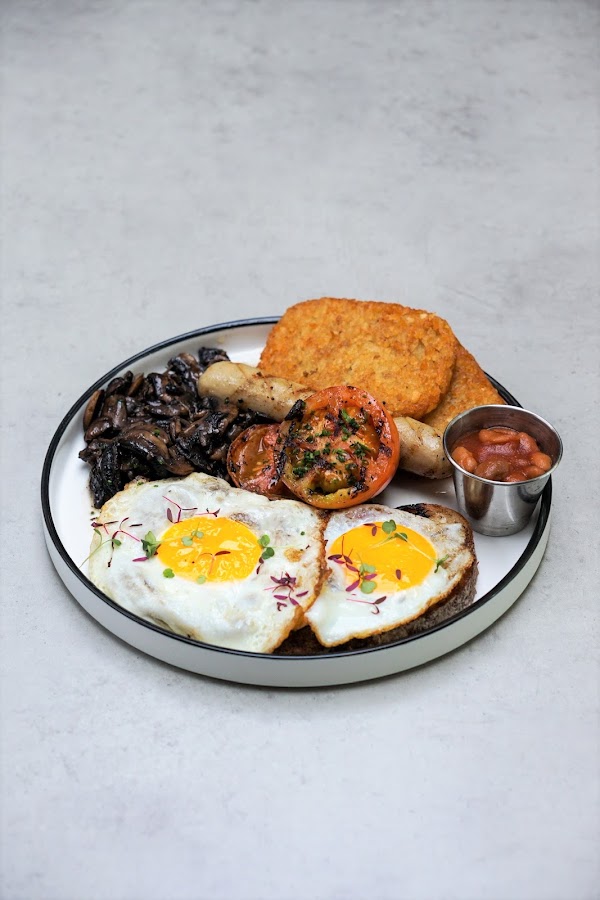 Blackbixon Cafe & Restaurant - Jalan Inai 5