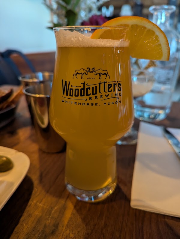 Woodcutter's Blanket - Bar & Brewery 2