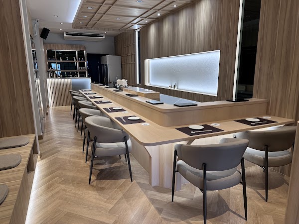 SHIRO SUSHI & SUKI HOUSE 1
