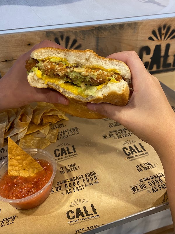 Cali Coffee Shop | Brunch Breakfast Lunch | 3