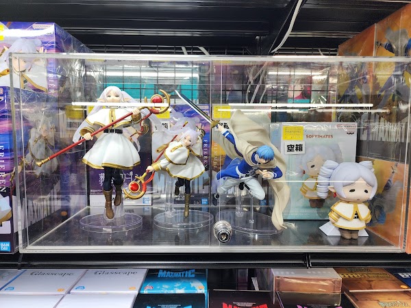 Mulan Akiba - anime store 5