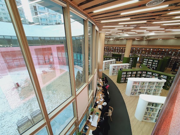 Bangbae Forest Environment Library 2