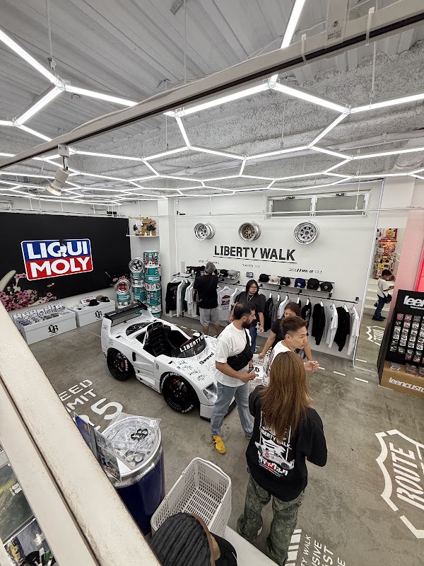 LIBERTY WALK TOKYO 3
