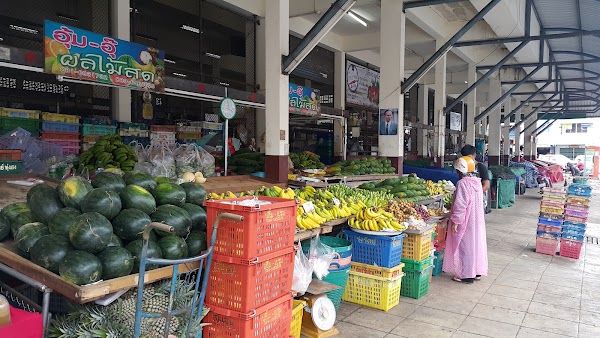 Maharaj Market