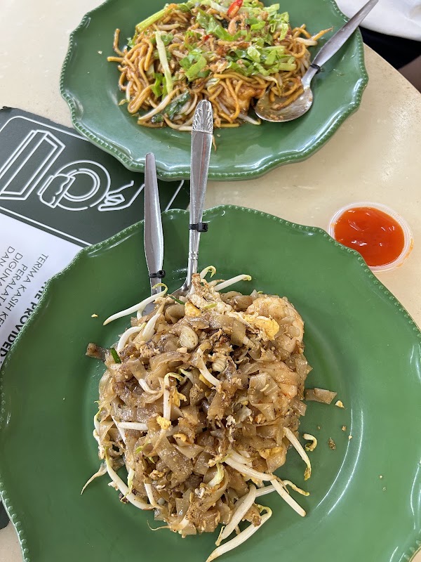 Food court Penang Hill 4