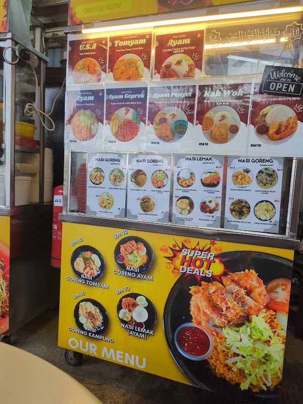 Food court Penang Hill 3
