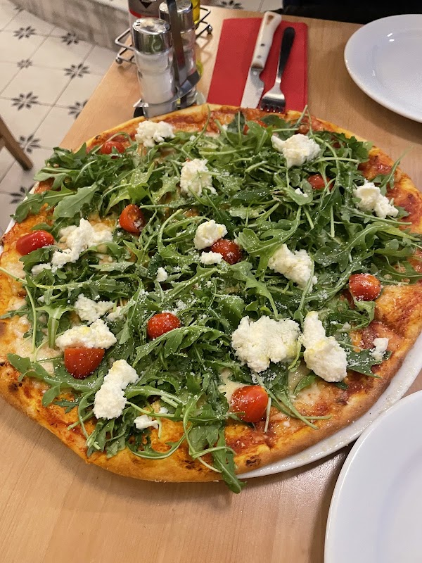 Pizzaria Tapas La Familia 4