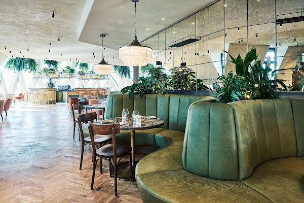 CHEZ BERNARD Restaurant et Bar