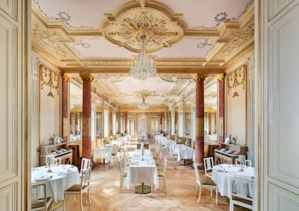 Le Palais - Restaurante & Bar