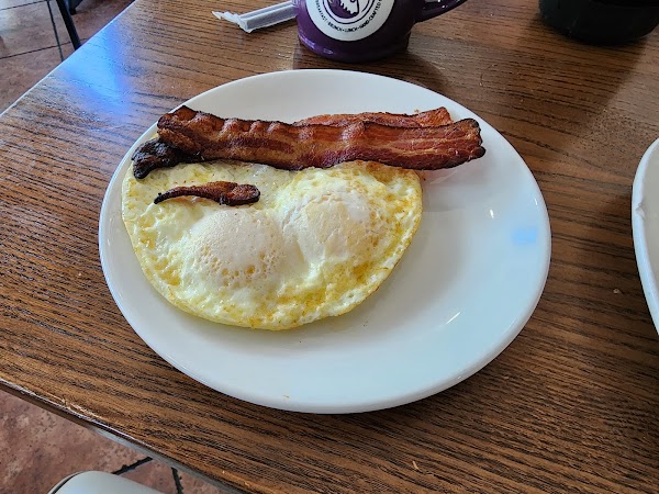 Another Broken Egg Cafe 2