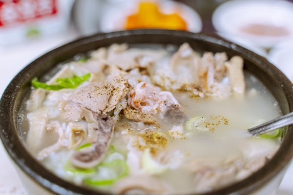 장터국밥 5