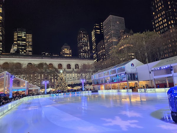 Bryant Park Winter Village 5