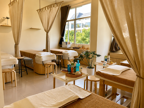 Tropi Q - True Headspa in Vietnam 1
