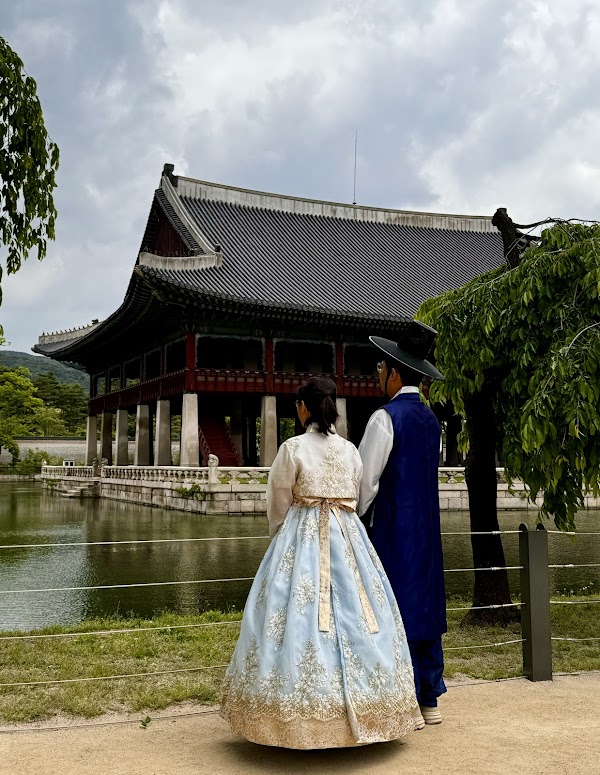 Gyeonghoeru Pavilion 4