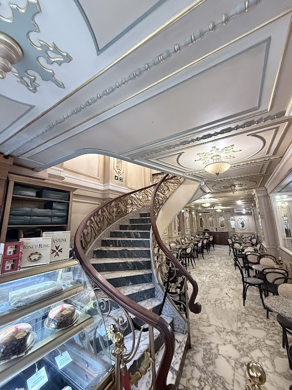Caffe Cordina 5