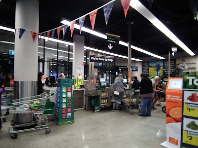 Surfers Paradise Beachfront Markets