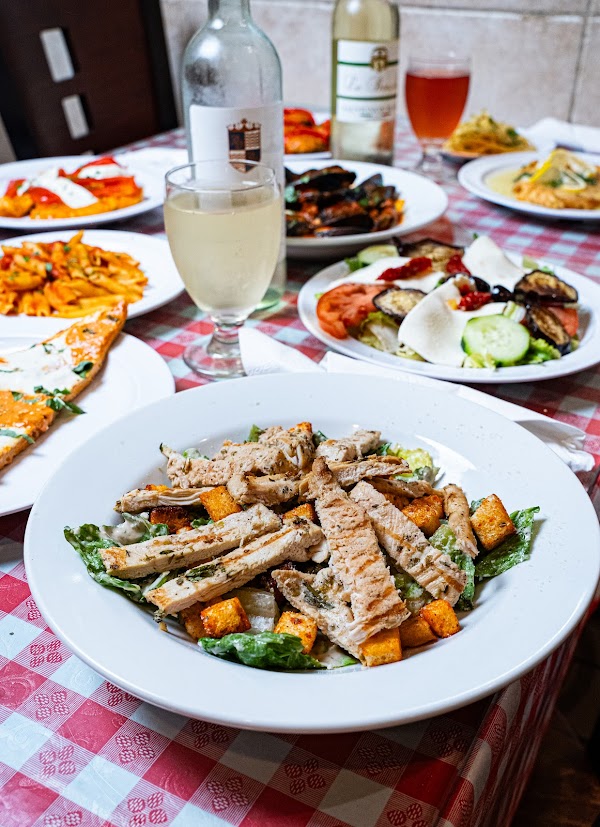 257 7 ave Ciao Bella restauran pizzeria 5