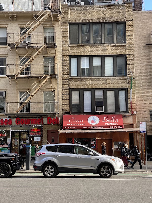 257 7 ave Ciao Bella restauran pizzeria 3