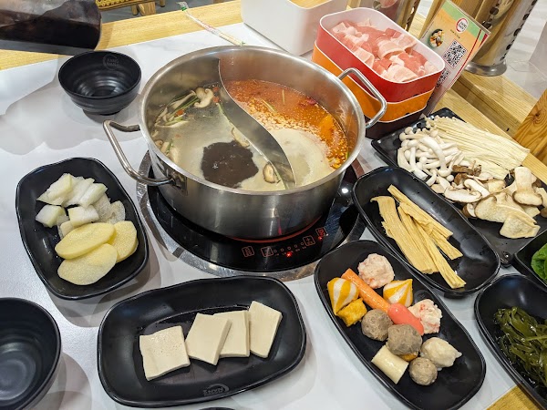 Jiang Nan Hotpot (Fame Mall) 3