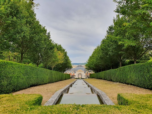 Chateau de Bizy 4