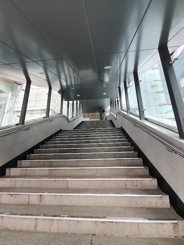 Konkuk Univ. Station 1