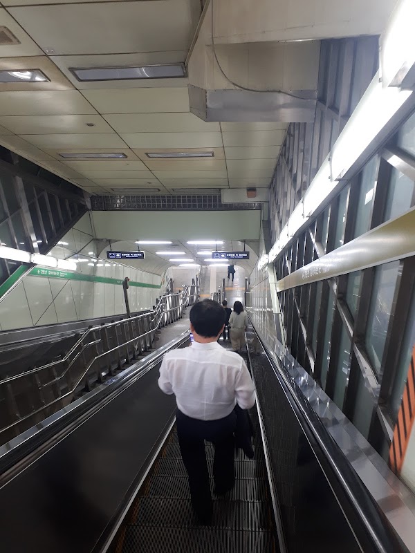 Konkuk Univ. Station 3