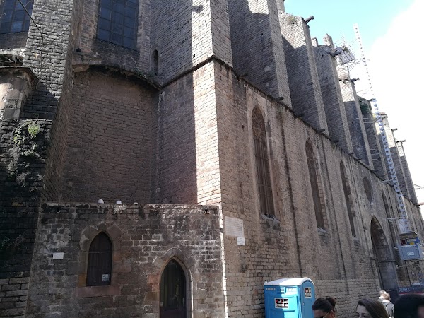 Plaça de Sant Josep Oriol 2