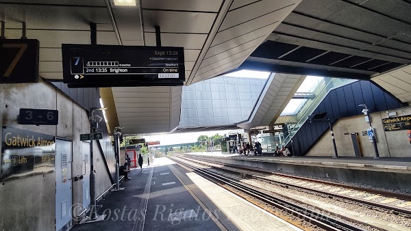London Gatwick Airport South Terminal 5