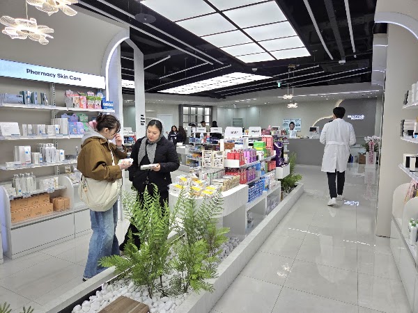 Myeongdong Pharmacy Beautylab Drugstore | korea pharmacy | pharmacies in seoul | 明洞薬局 | 明洞药局 | 明洞藥局 | 명동뷰티랩약국 2