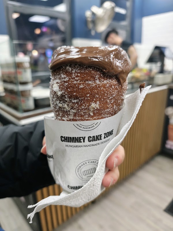 CHIMNEY CAKE ZONE 3